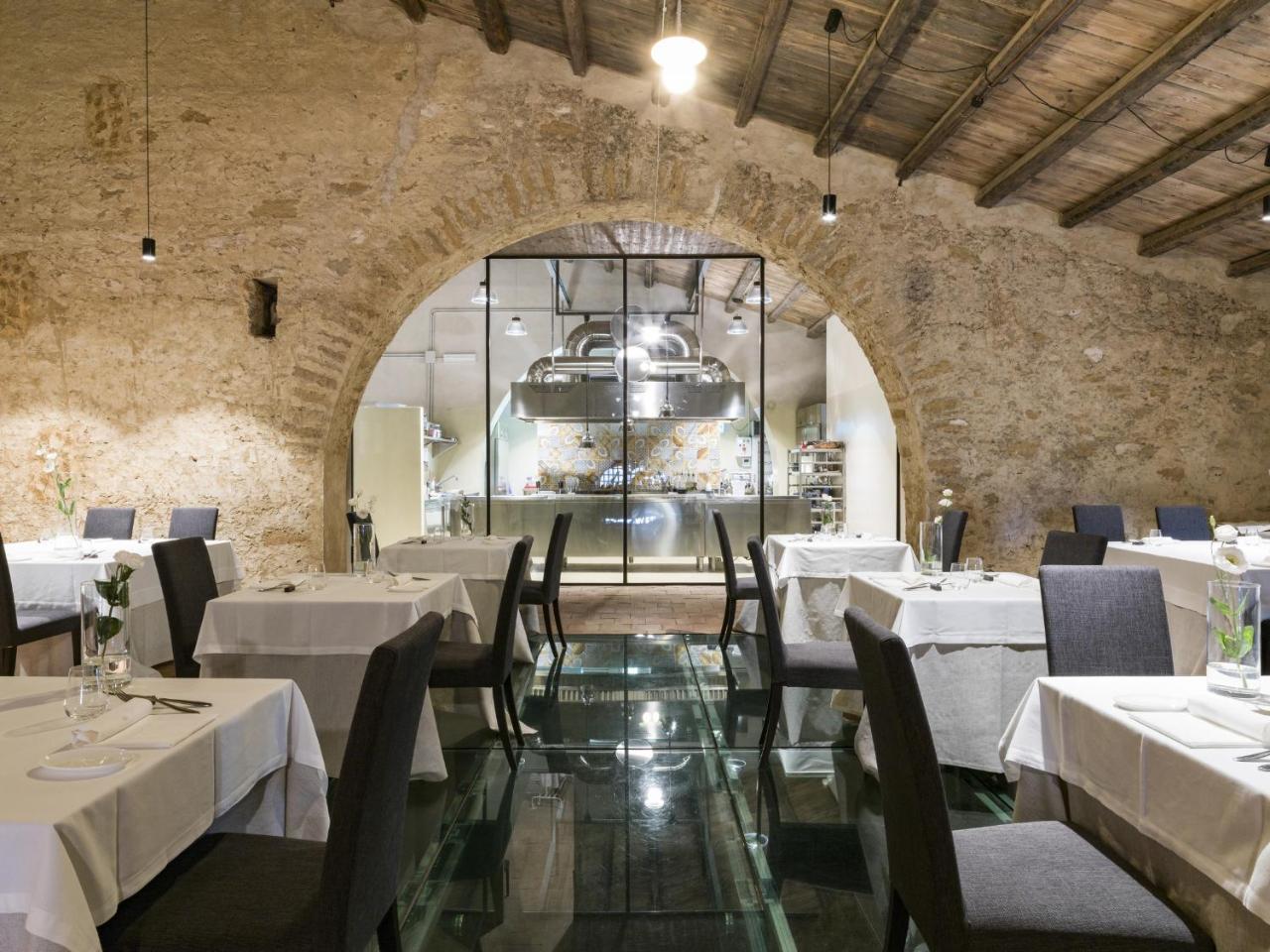 Vila Wine Relais Feudi Del Pisciotto Niscemi Exteriér fotografie